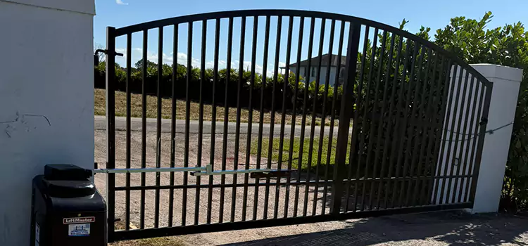 Driveway Fence Repair Onalaska